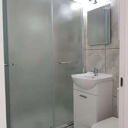 דירה Newly Renovated Beachside In Kato *